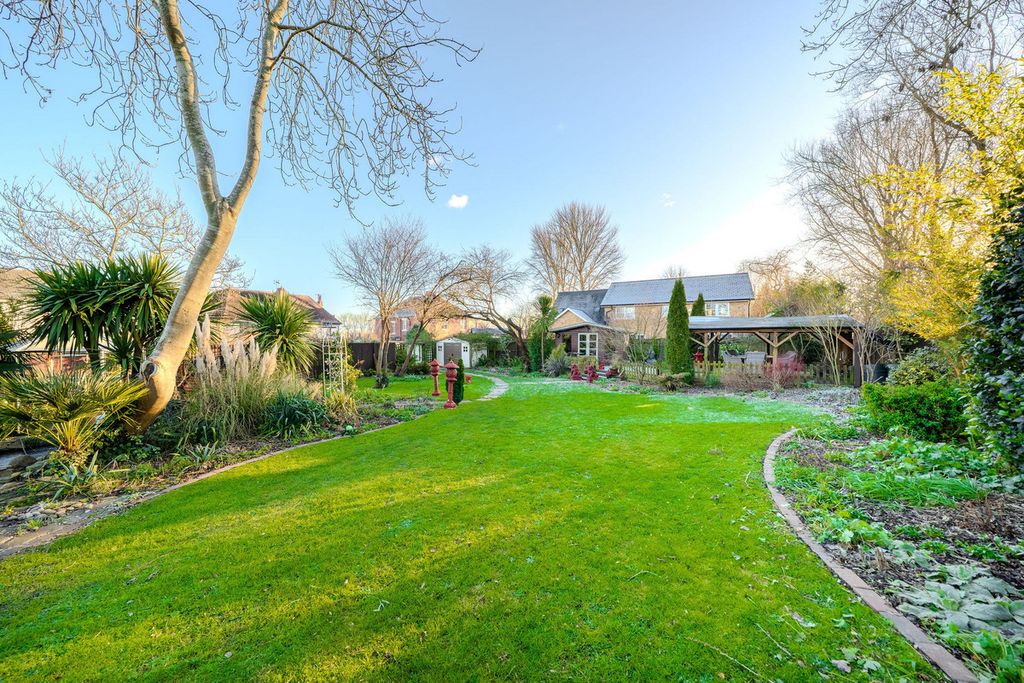 Additional image 5 of 3 bed semi-detached house for saleStation Road, Newport NP18