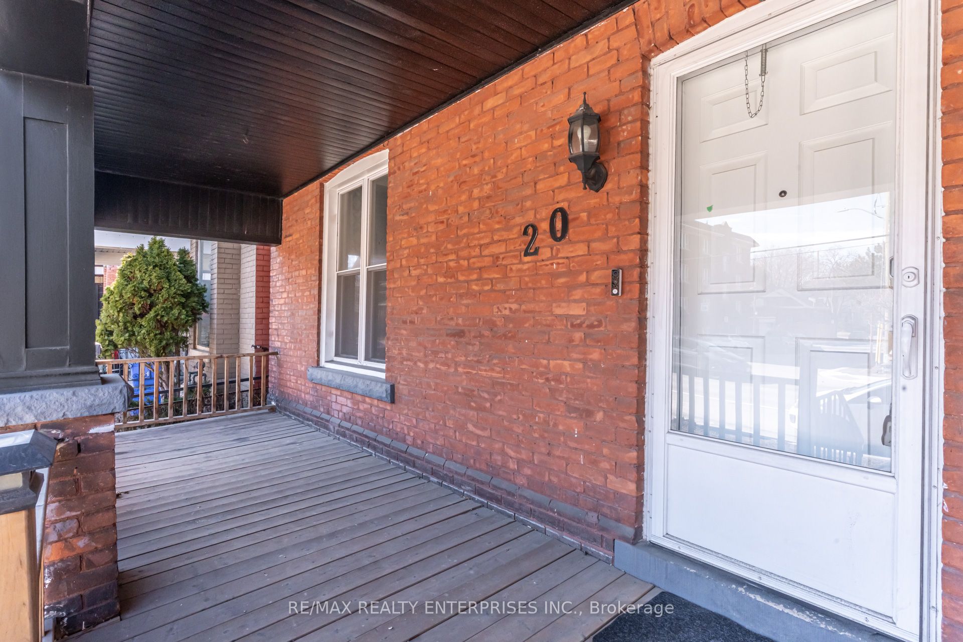 Additional image 3 of 20 Sherman Avenue S, Hamilton, ON, L8M 2P4