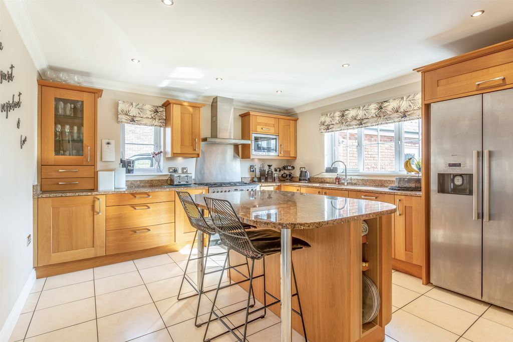 Additional image 2 of 5 bed detached house for saleBurrium Gate, Usk, Monmouthshire NP15