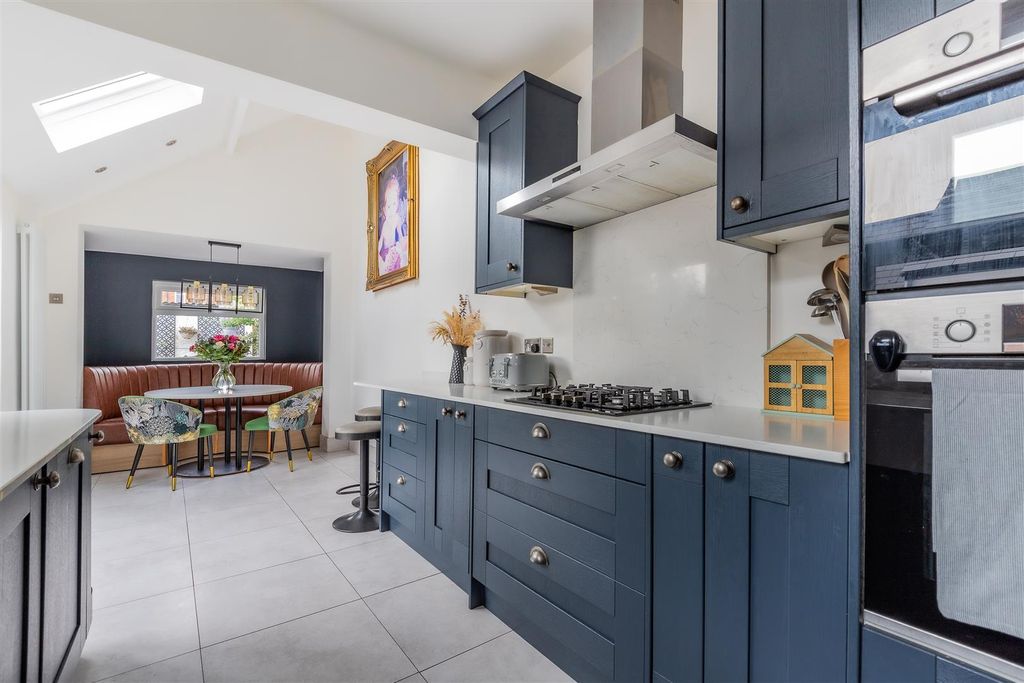 Additional image 7 of 4 bed terraced house for saleLlwyn-Y-Grant Place, Penylan, Cardiff CF23