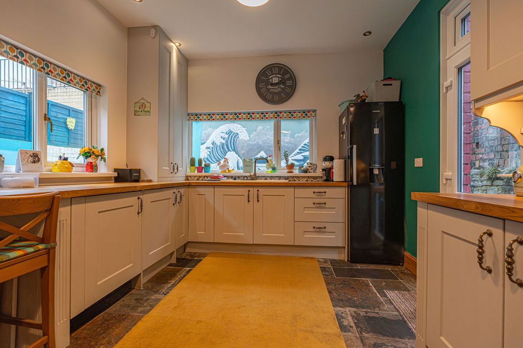 Additional image 5 of 3 bed semi-detached house for saleSt. Johns Road, Newport NP19