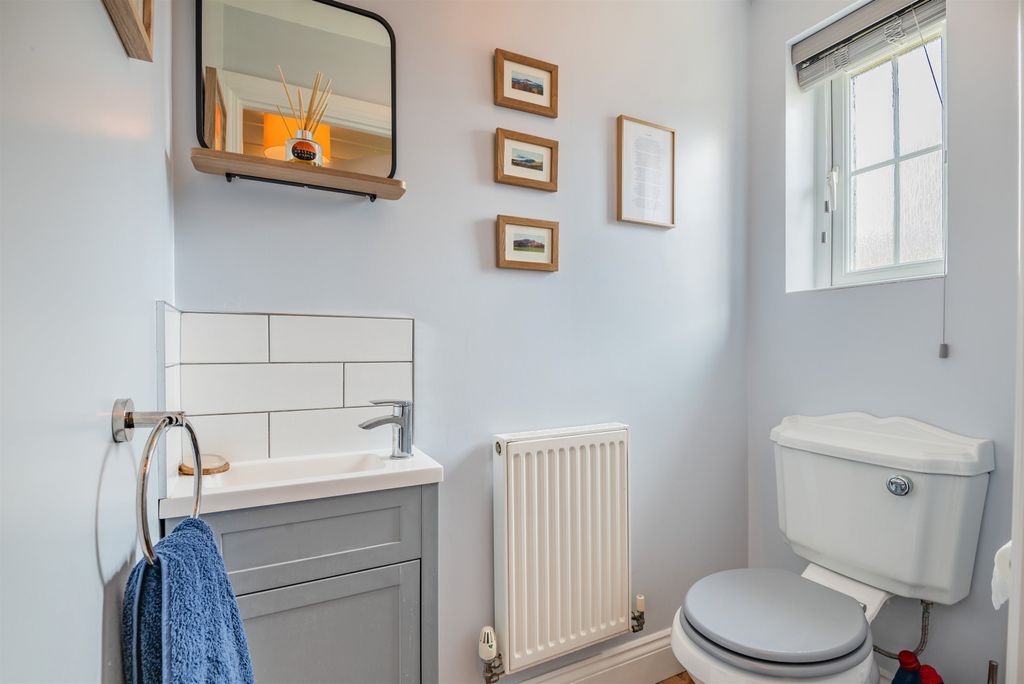 Additional image 10 of 3 bed semi-detached house for saleJordan Gardens, Monmouth, Monmouthshire NP25