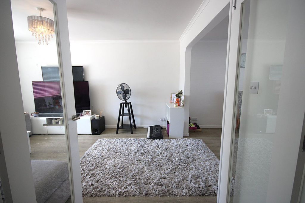 Additional image 5 of 2 bed flat for saleElizabeth Avenue, St Brelade JE3