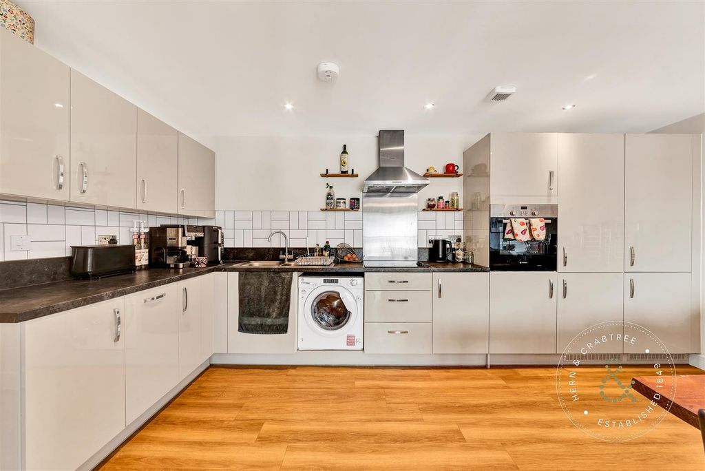 Additional image 4 of 2 bed flat for saleHawthorn House, The Boulevard, The Mill, Canton, Cardiff CF11