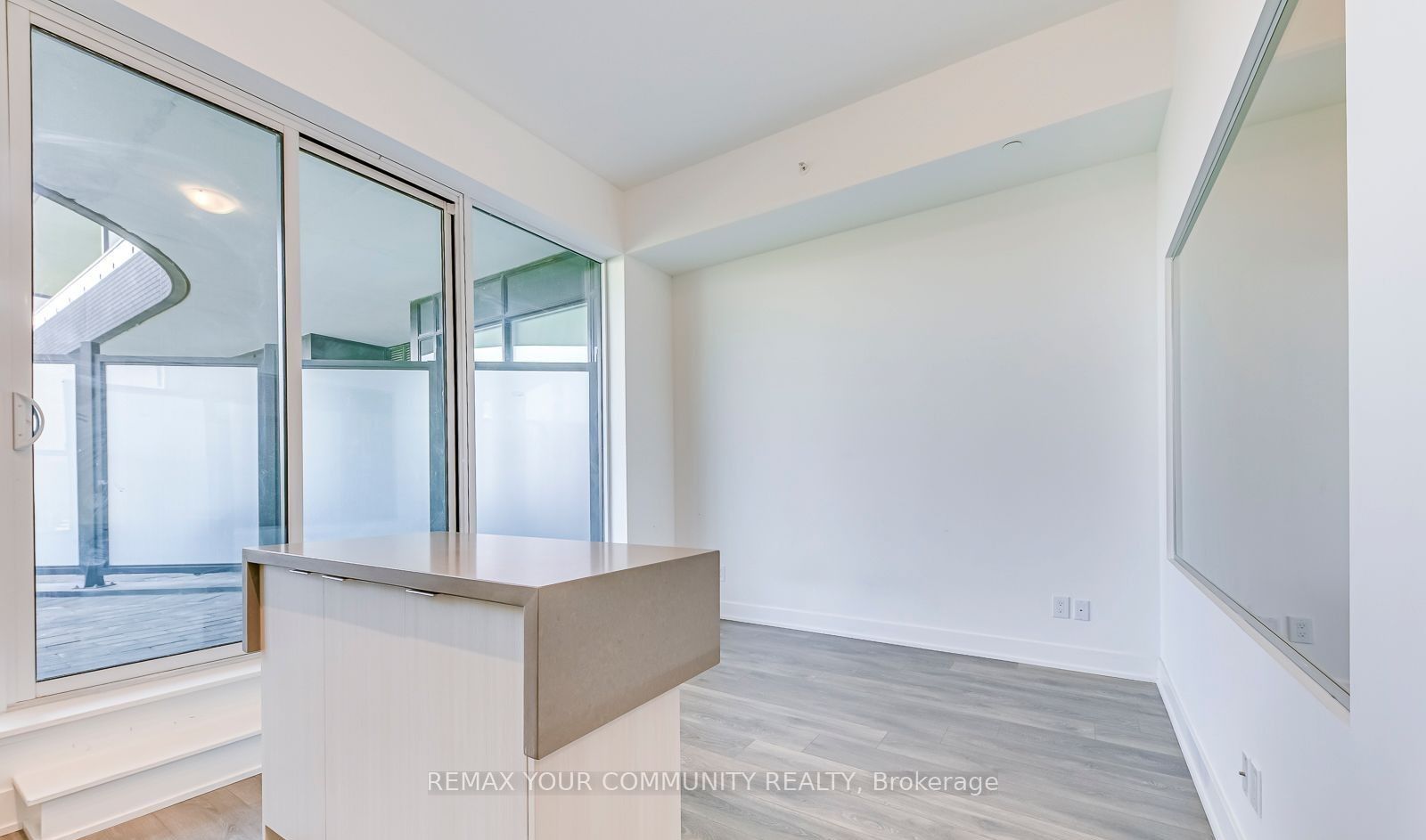 Additional image 5 of 230-2485 Taunton Road, Oakville, ON, L6H 3R8