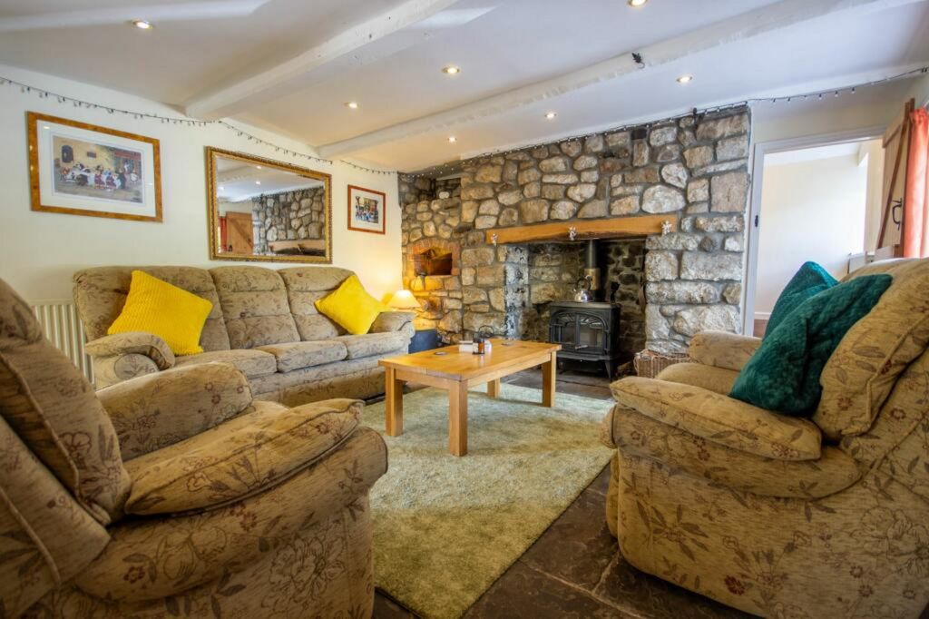 Additional image 7 of 4 bed detached house for saleAbergavenny Road, Pontypool NP4