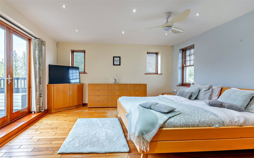 Additional image 10 of 7 bed detached house for saleNewport Road, Castleton, Cardiff, Newport CF3