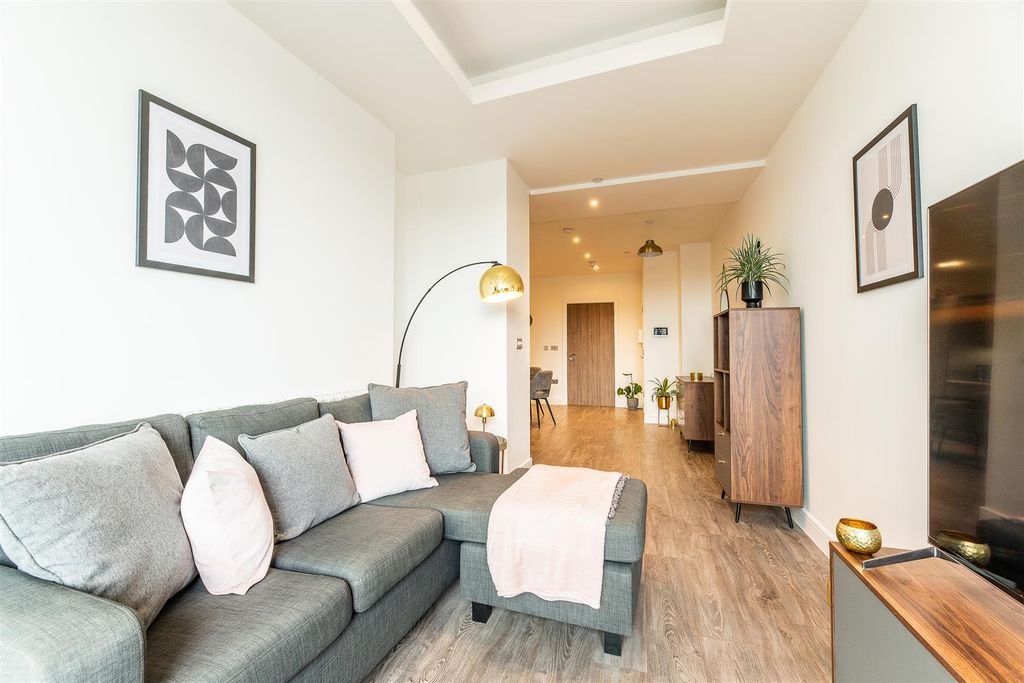 Additional image 9 of 1 bed flat for saleThe Waterside Apartments, Pavillion Road, West Bridgford NG2