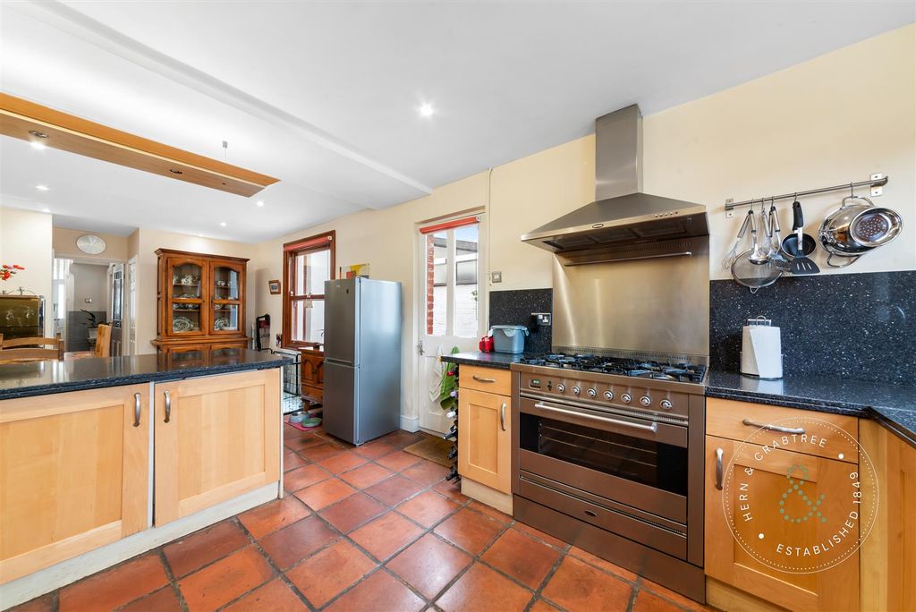 Additional image 8 of 3 bed terraced house for saleBerthwin Street, Pontcanna, Cardiff CF11