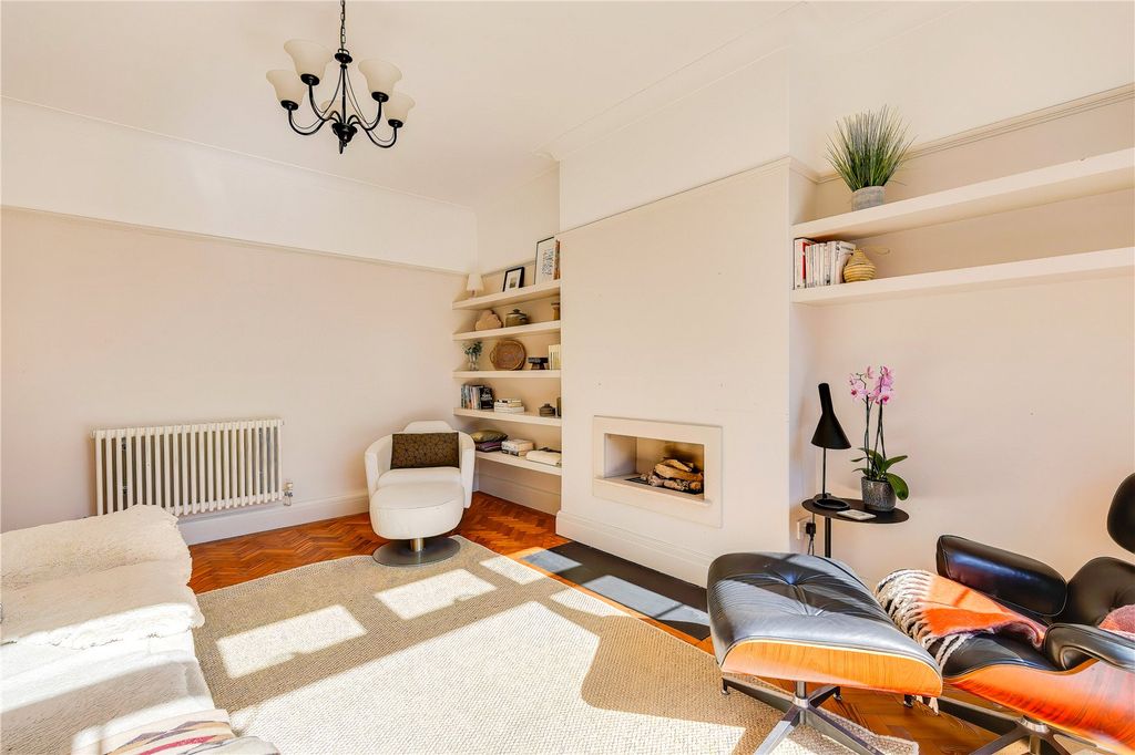 Additional image 11 of 3 bed semi-detached house for saleAlbany Road, Roath, Cardiff CF24