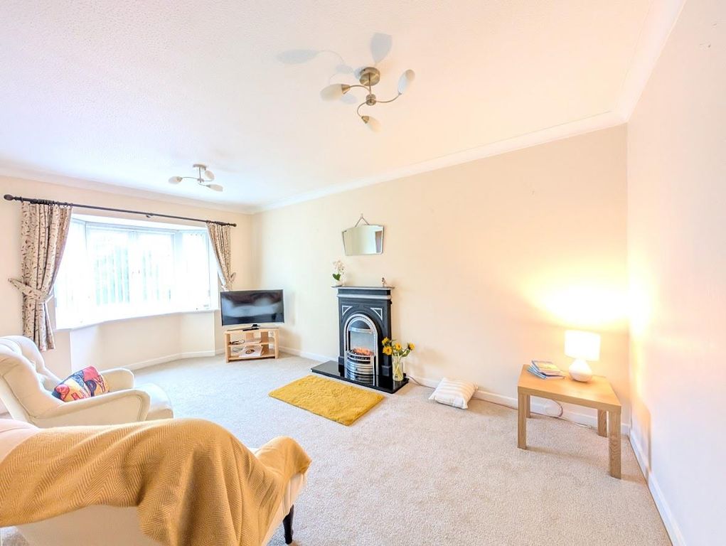 1 bed flat for saleMidland Way, Thornbury, Bristol BS35