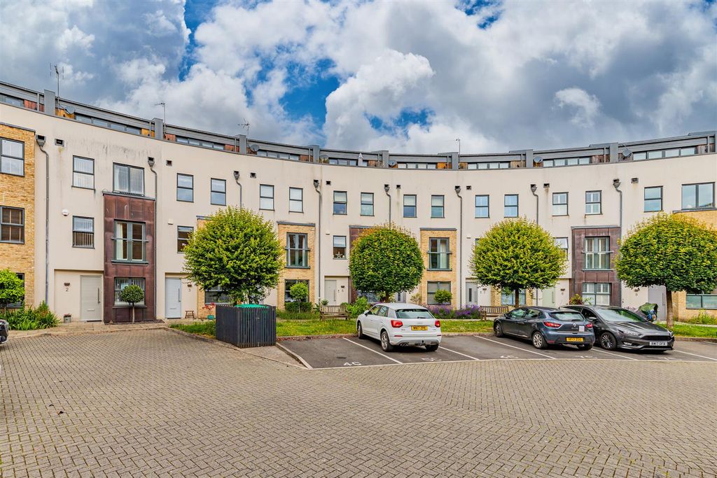 4 bed property for saleConway Road, Pontcanna, Cardiff CF11