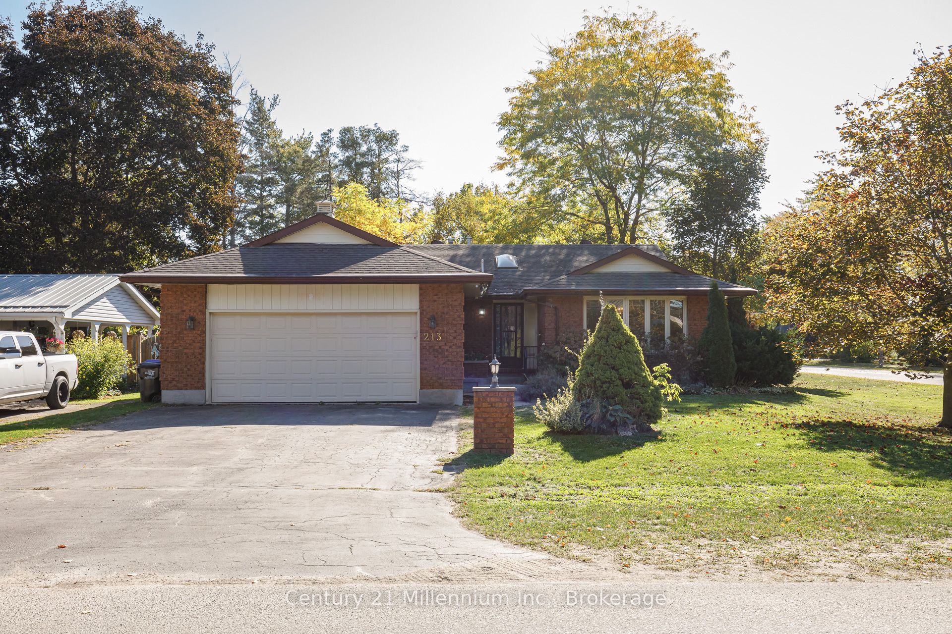 213 Jane Street, Clearview, ON, L0M 1S0