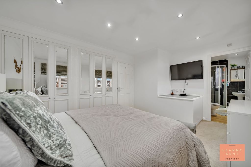 Additional image 24 of 4 bed detached house for saleHeol Tyddyn, Caerphilly CF83