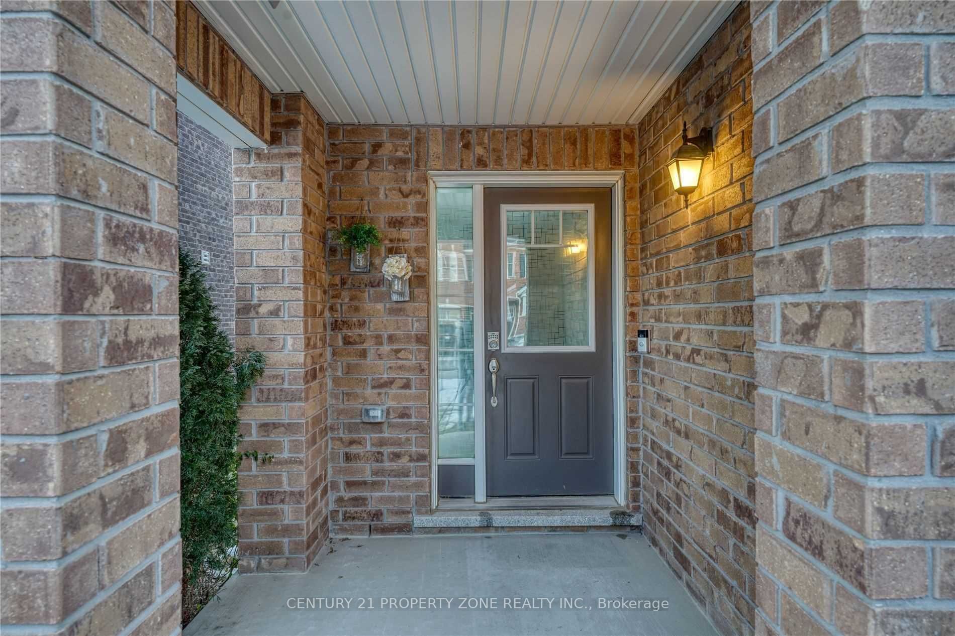 95 Bannister Crescent, Brampton, ON, L7A 0G2