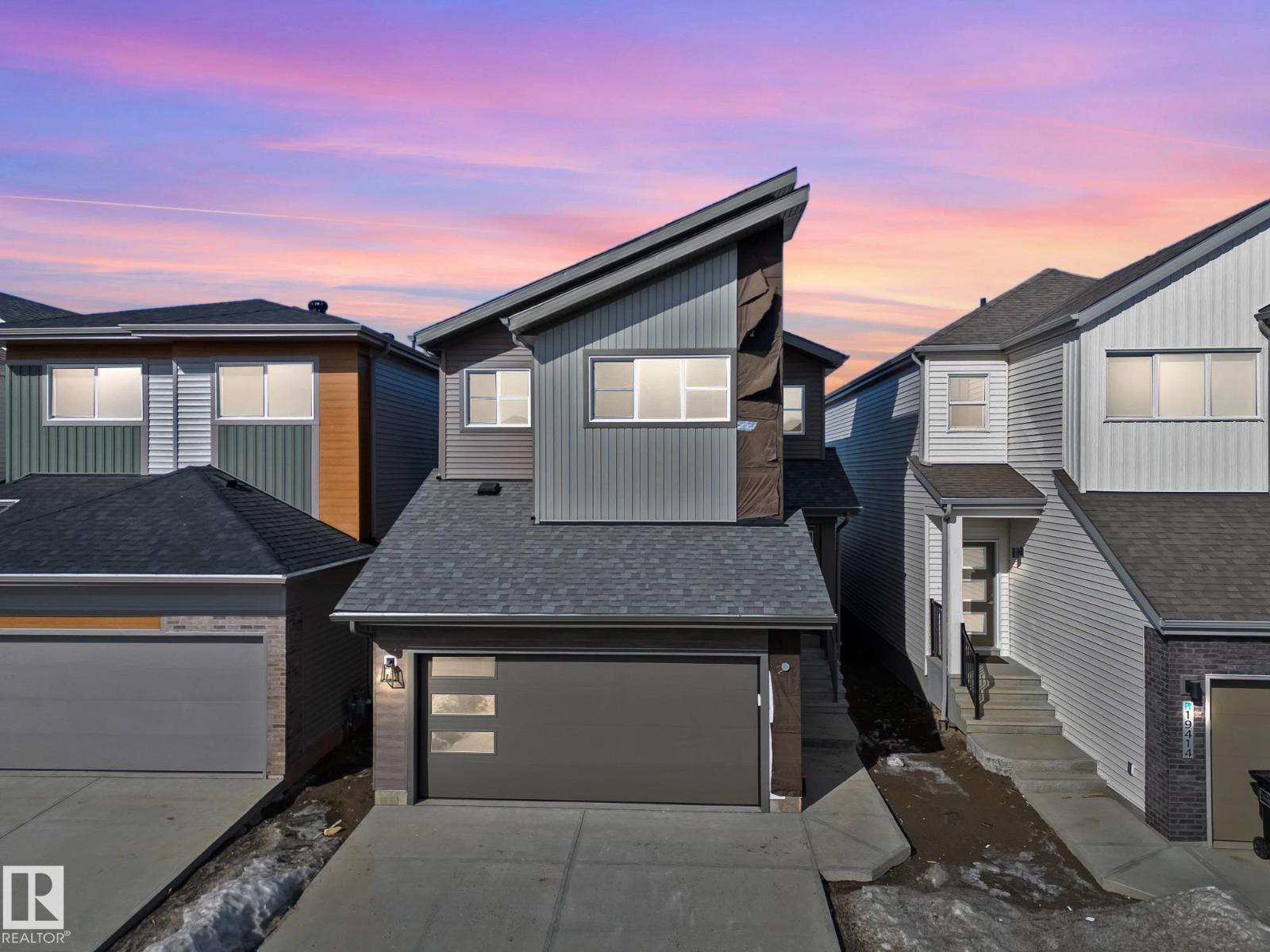 19418 22a Avenue NW, Edmonton, AB, T6M3J2