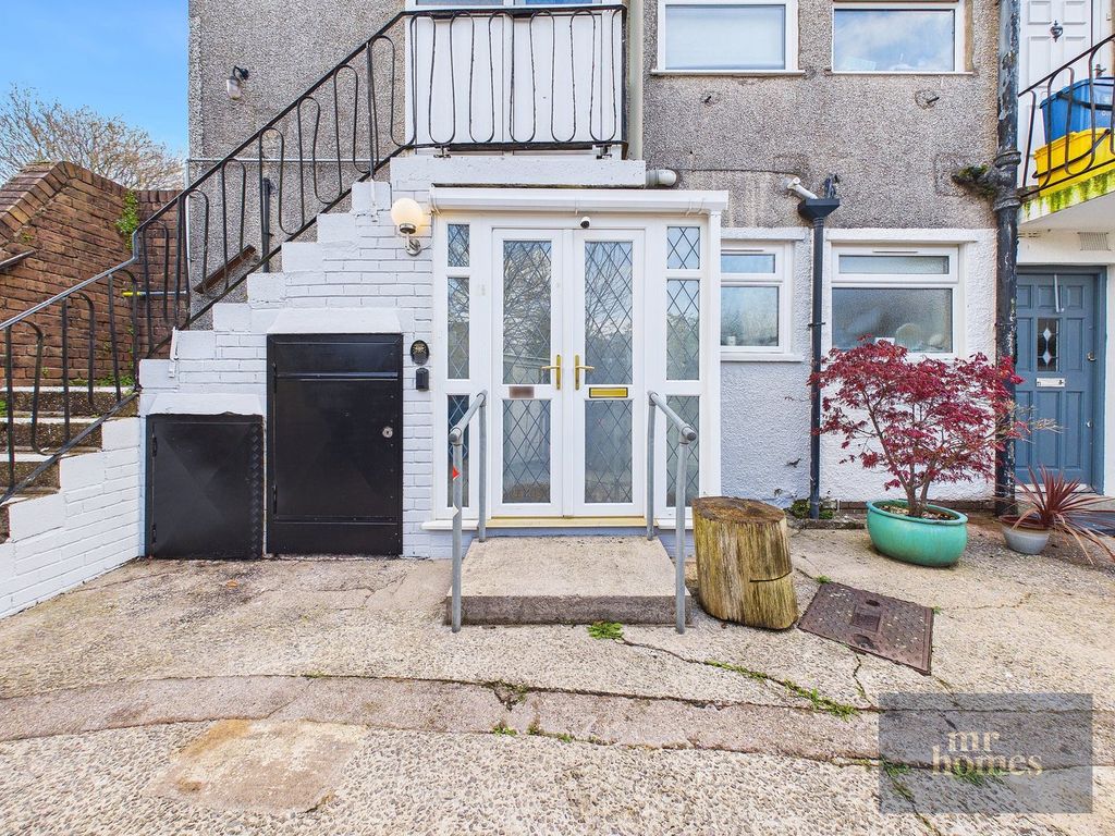 Additional image 2 of 2 bed flat for saleFairwood Road, Llandaff, Cardiff CF5