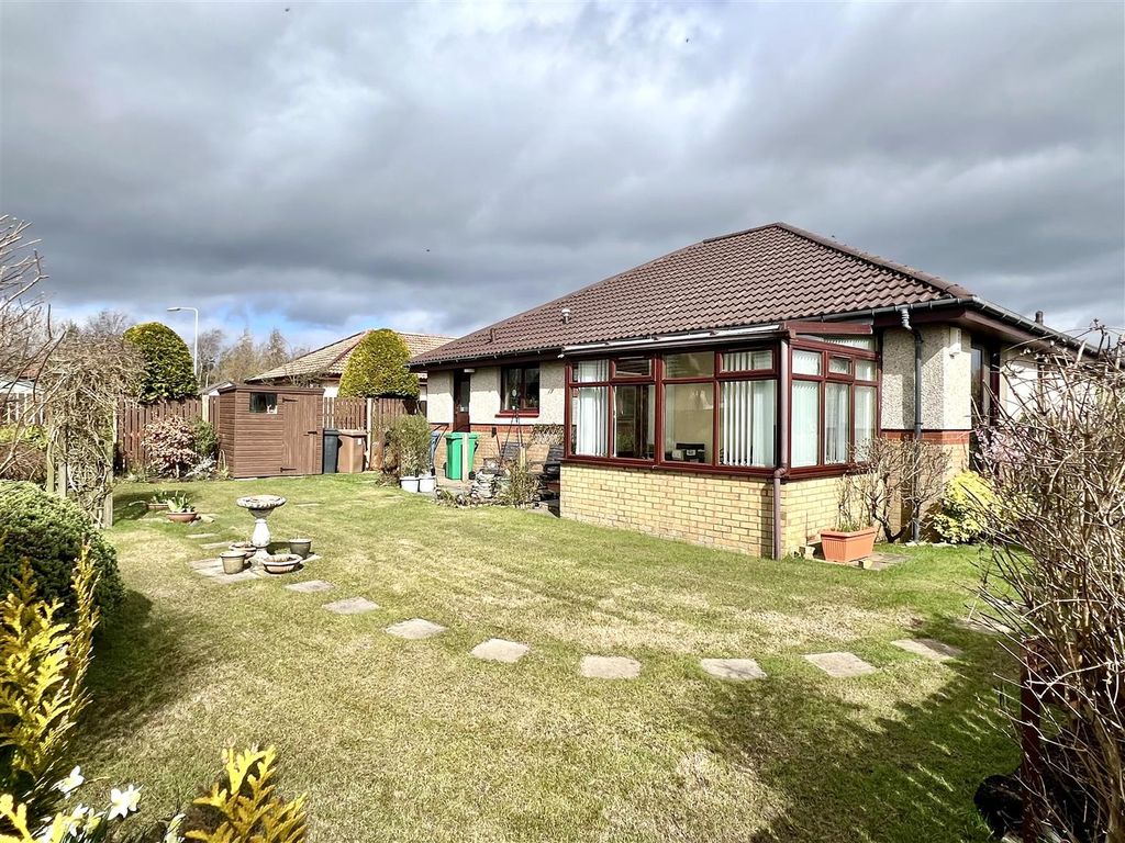Additional image 2 of 3 bed detached bungalow for salePlayer Drive, Kingseat KY12
