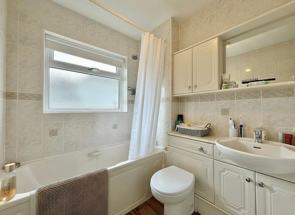 Additional image 14 of 4 bed terraced house for saleForest Close, Newport NP19