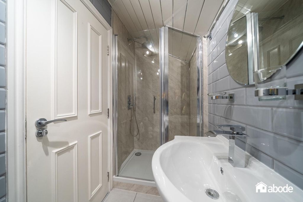Additional image 27 of 4 bed flat for saleGreen Lane, Mossley Hill, Liverpool L18