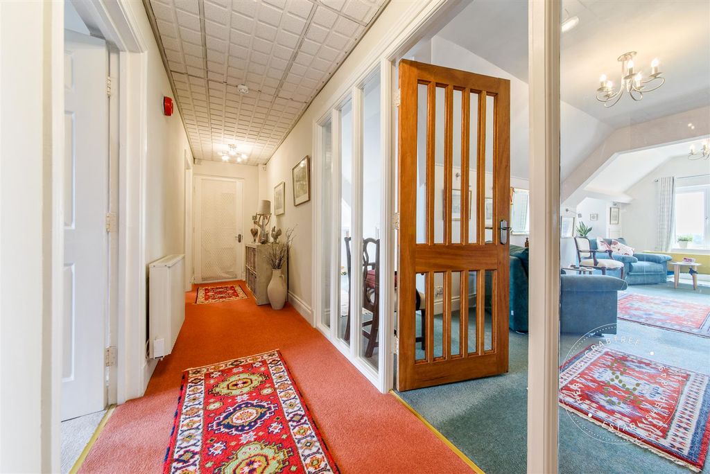 Additional image 26 of 3 bed flat for saleSilverton, Fairwater Road, Llandaff, Cardiff CF5