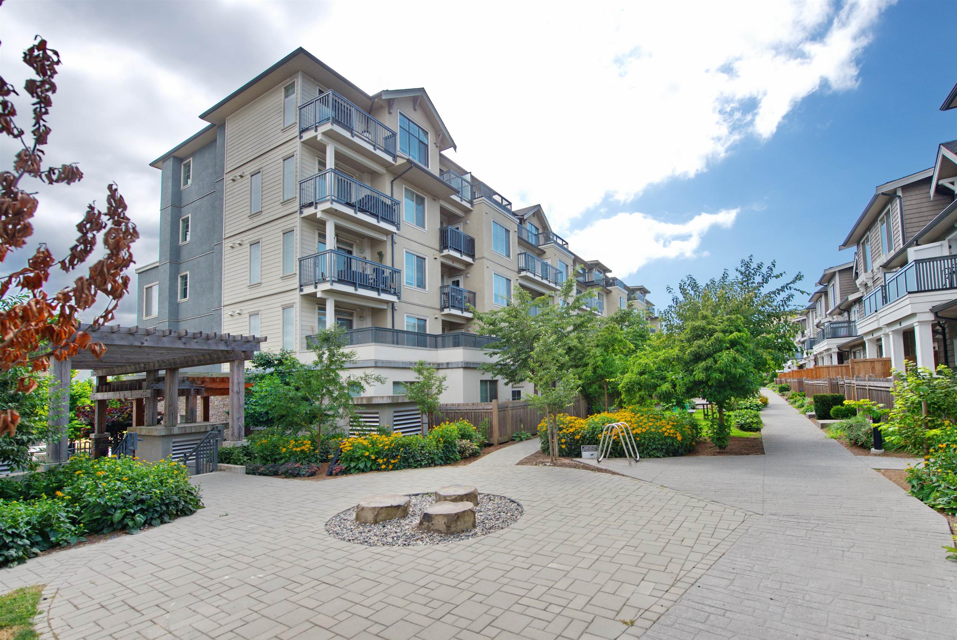Additional image 5 of A105-20487 65 Avenue, Langley, BC, V2Y 3K5
