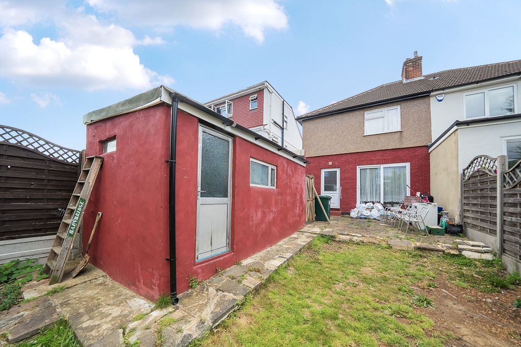 Additional image 14 of 3 bed semi-detached house for saleManor Way, London NW9