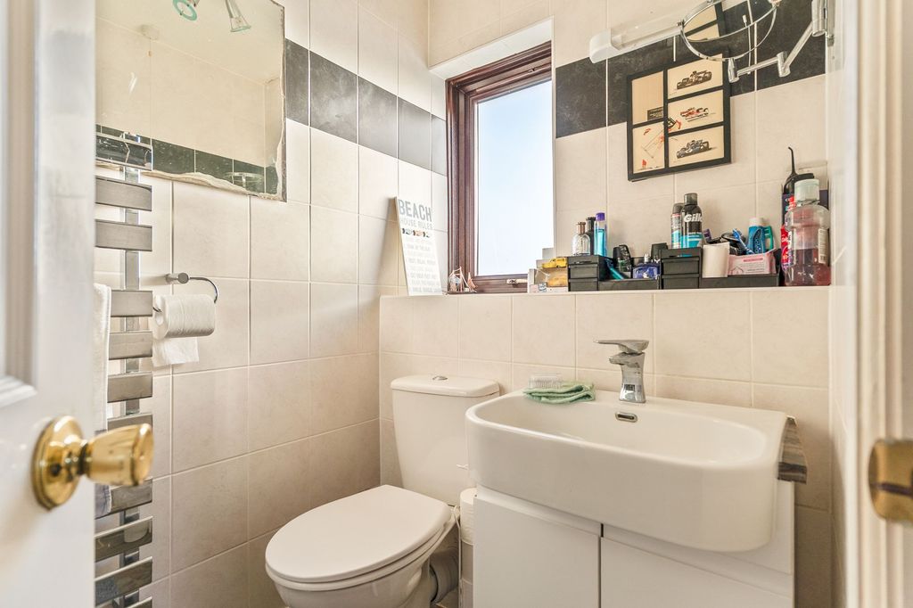 Additional image 17 of 4 bed detached house for saleFenner Brockway Close, Newport NP19