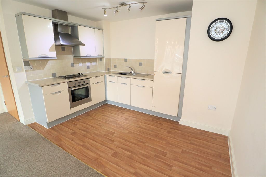 Additional image 4 of 1 bed flat for saleRiverside Drive, Lincoln LN5