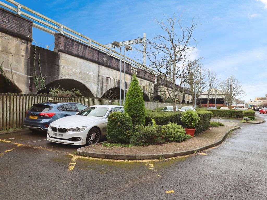 Additional image 18 of 2 bed flat for saleTaffs Mead Embankment, Cardiff CF11