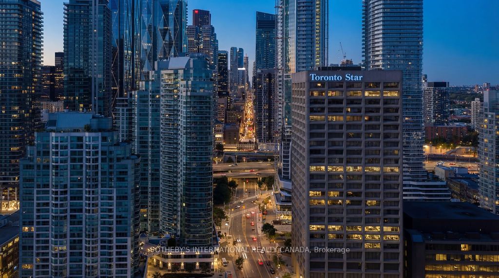3407-10 Yonge Street, Toronto, ON, M5E 1R4