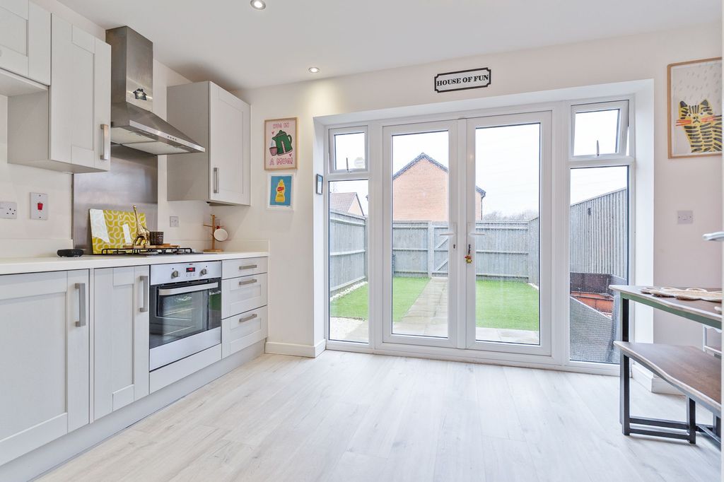 Additional image 3 of 2 bed terraced house for saleMervale Place, Newport NP19