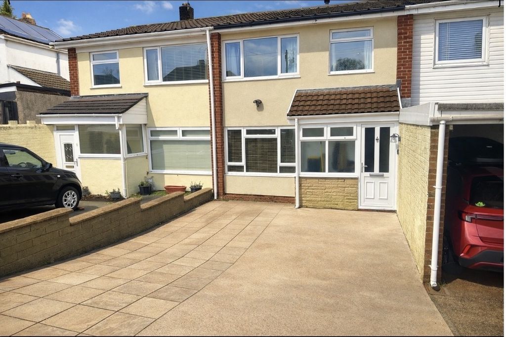 3 bed terraced house for saleHeol Hir, Llanishen, Cardiff CF14