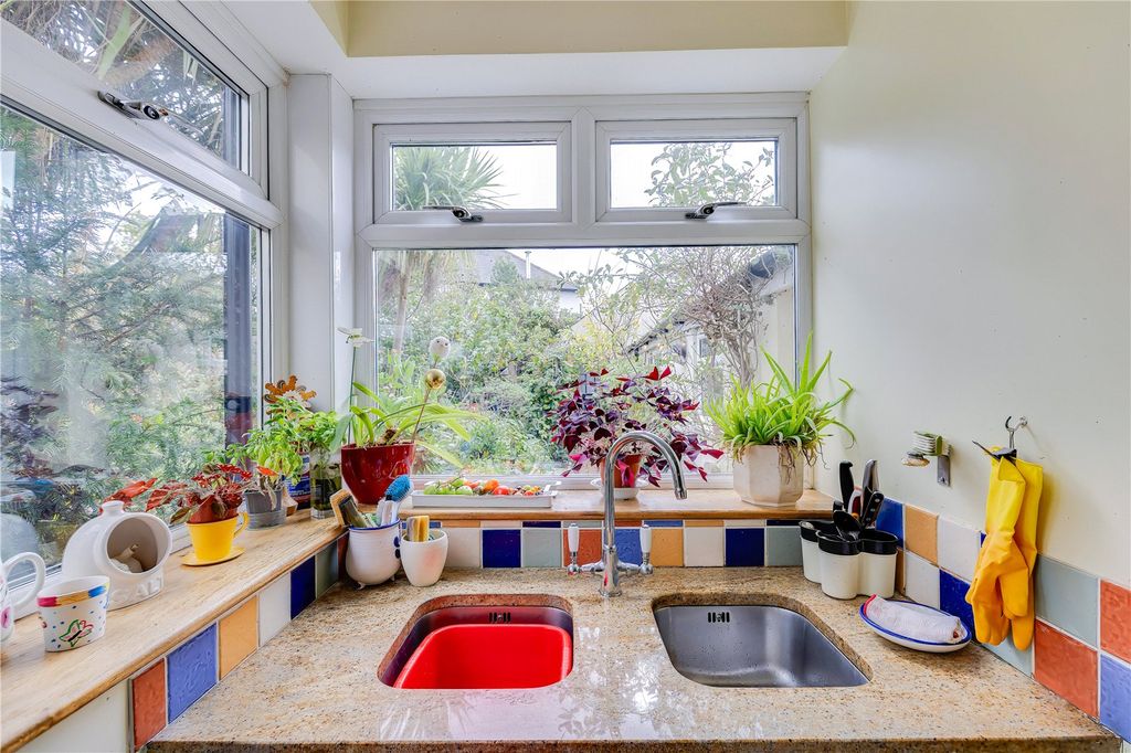 Additional image 13 of 5 bed terraced house for saleLlanedeyrn Road, Penylan, Cardiff CF23