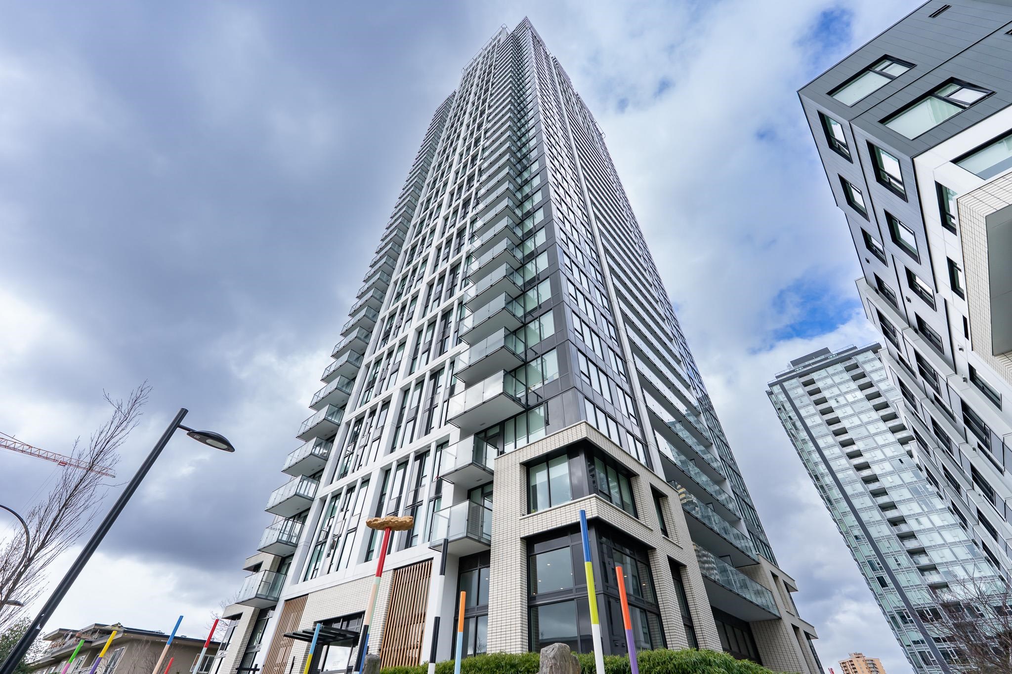 2704-6537 Telford Avenue, Burnaby, BC, V5H 0K9