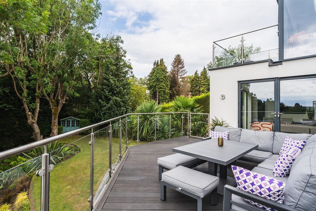 Additional image 19 of 6 bed detached house for saleCortworth Road, Sheffield S11