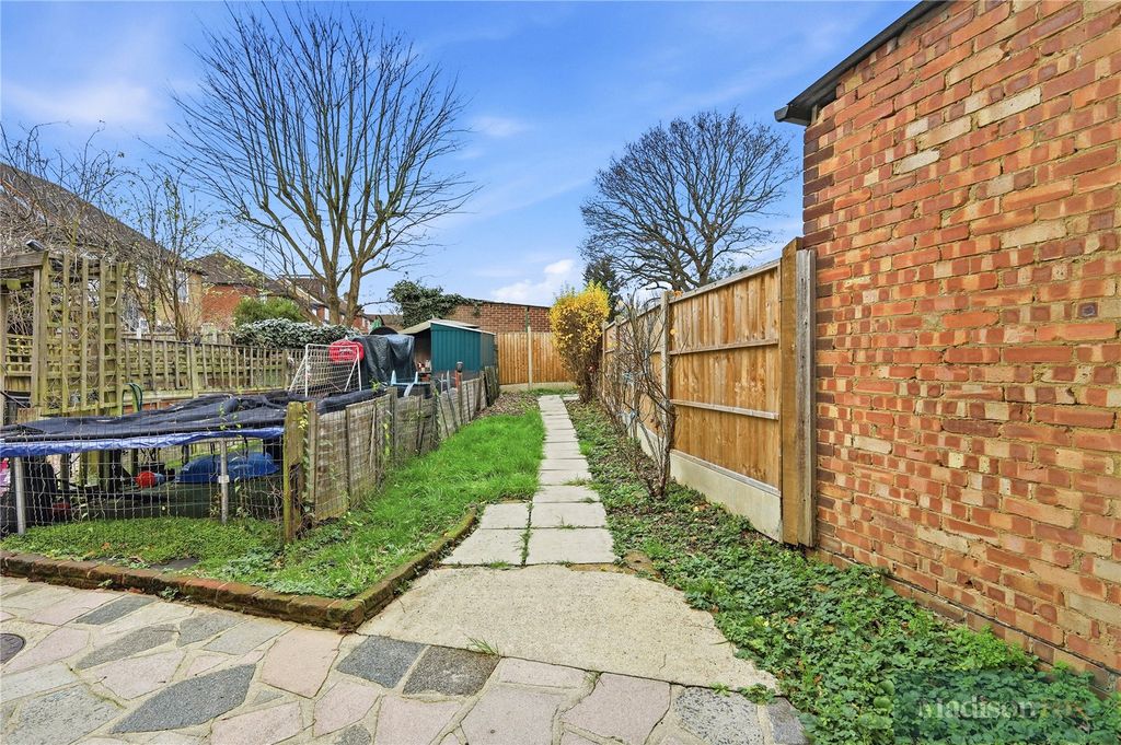 Additional image 14 of 2 bed maisonette for saleBuckhurst Way, Buckhurst Hill IG9