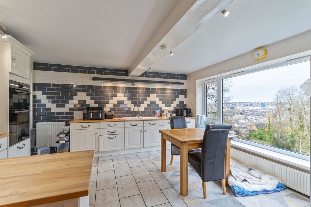 Additional image 2 of 3 bed detached house for saleEveswell Park Road, Newport NP19