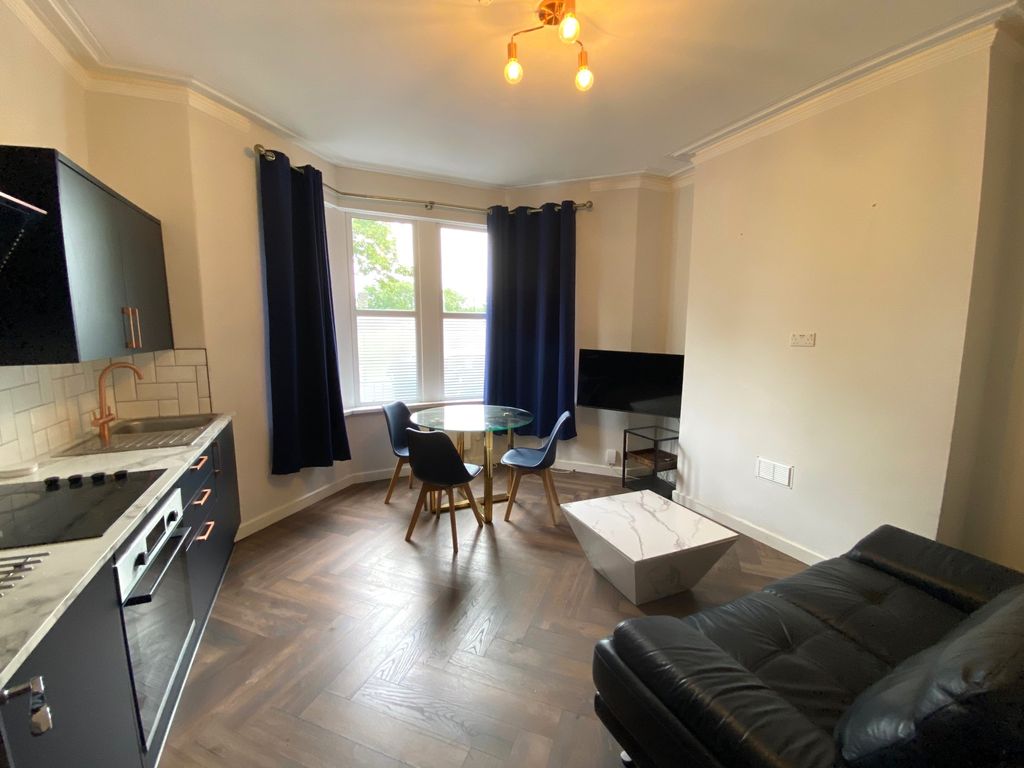 Additional image 2 of 5 bed terraced house for saleTaff Embankment, Cardiff CF11