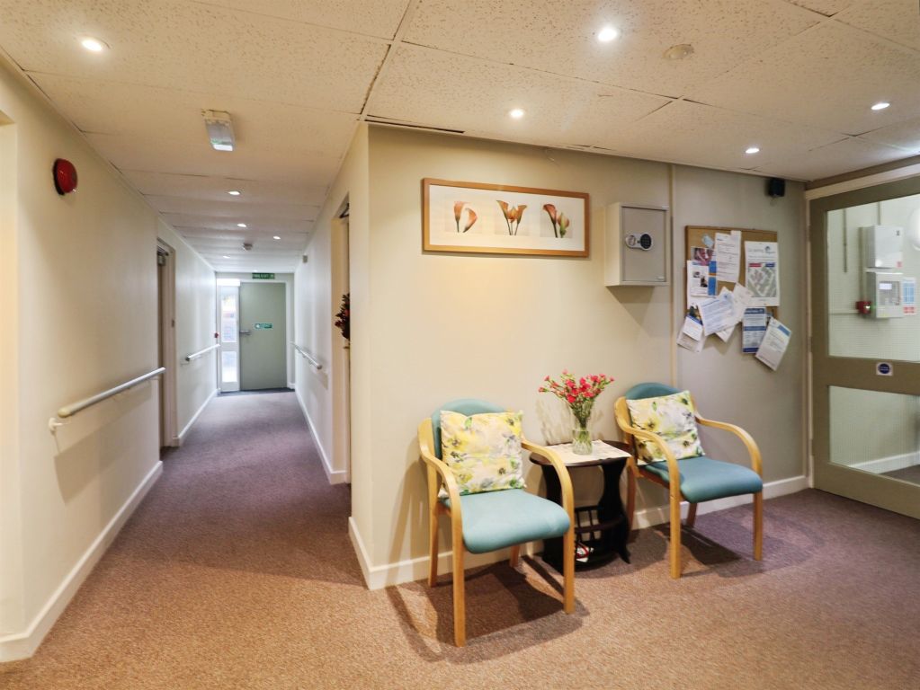 Additional image 14 of 2 bed flat for saleTy-Gwyn Road, Penylan, Cardiff CF23
