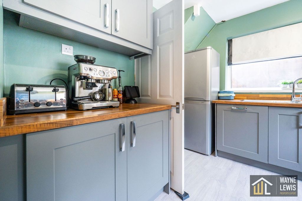 Additional image 27 of 5 bed semi-detached house for saleManorbier Crescent, Rumney, Cardiff CF3