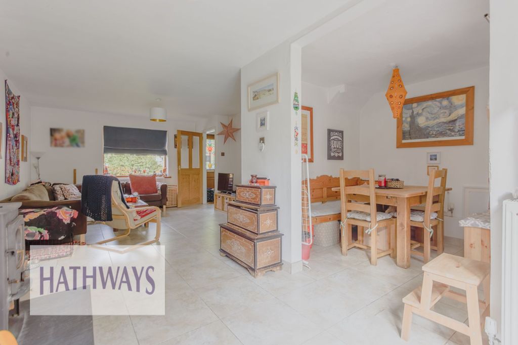 Additional image 2 of 3 bed detached house for salePrimrose Court, Ty Canol NP44