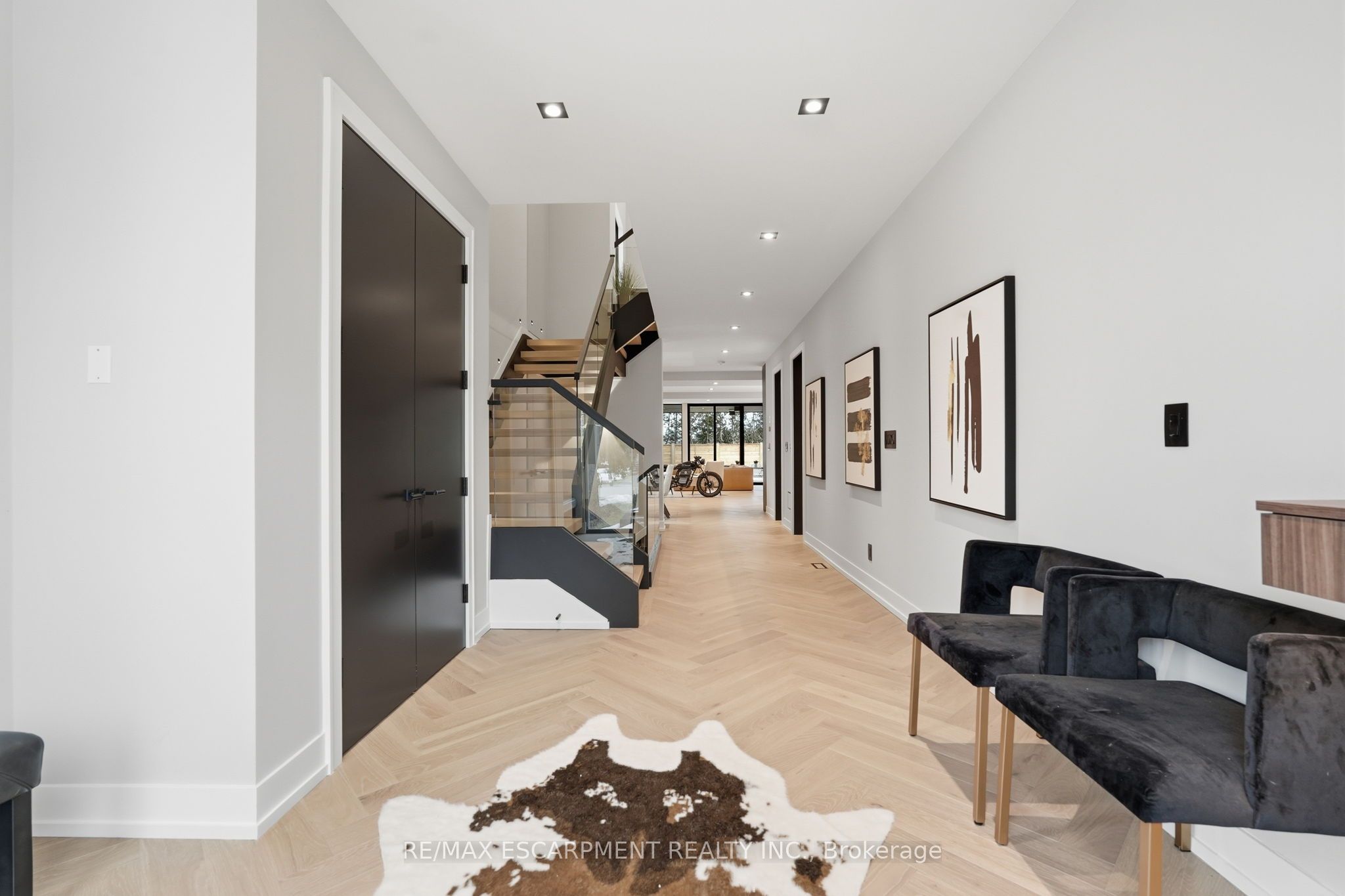 Additional image 4 of 700 Montbeck Crescent, Mississauga, ON, L5G 1P3