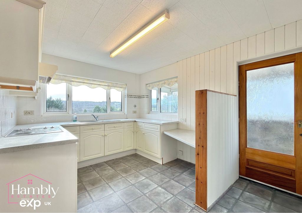 Additional image 11 of 3 bed detached house for saleYsgubor Fach, Ty Canol Lane, Machen CF83