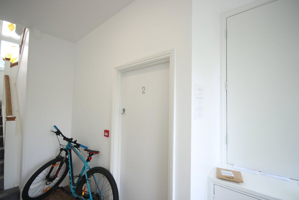 Additional image 2 of 1 bed flat for saleLa Route De St Aubin, St Helier JE2