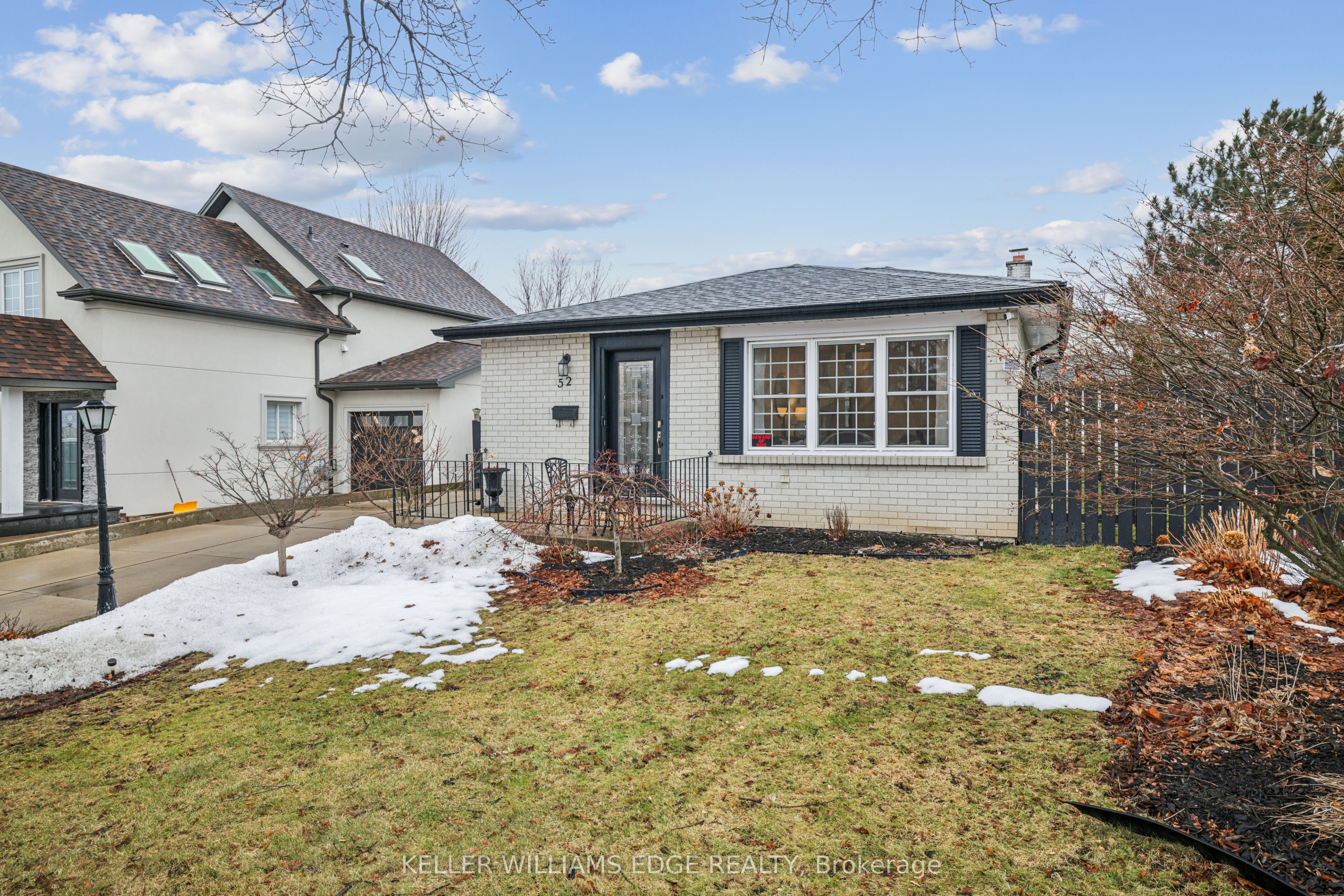 52 Belleau Street, Hamilton, ON, L8J 1N4