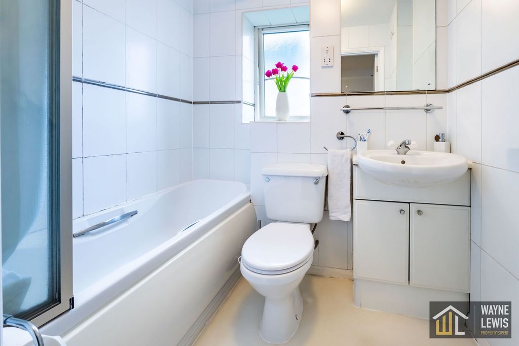 Additional image 6 of 1 bed flat for saleJim Driscoll Way, Cardiff CF11