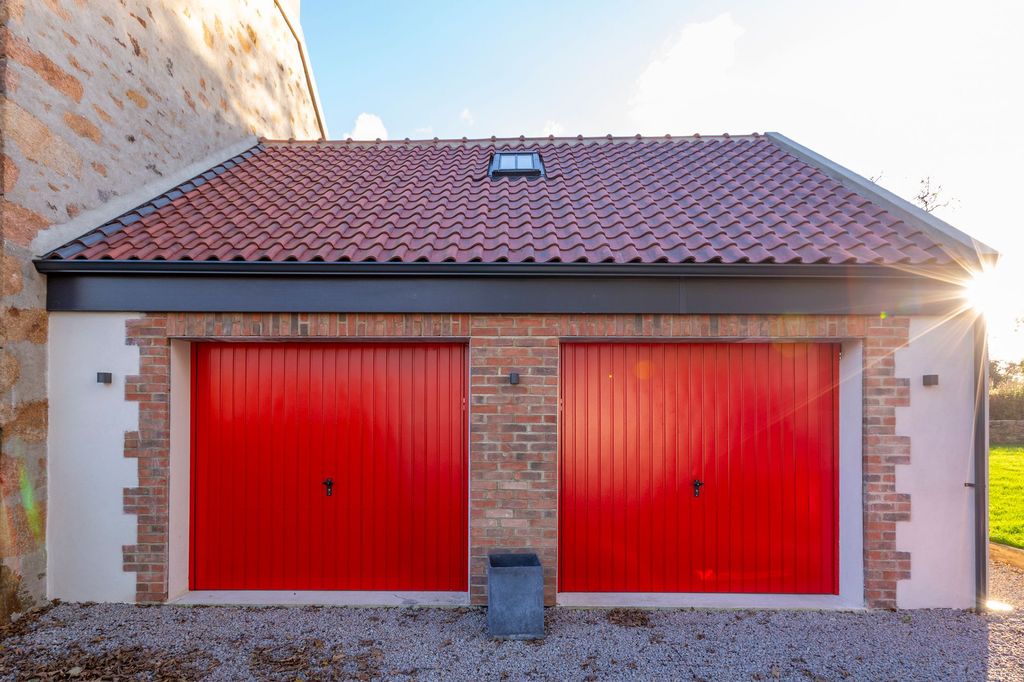 Additional image 32 of 4 bed semi-detached house for saleThe Farmhouse, La Porte, St Saviour JE2