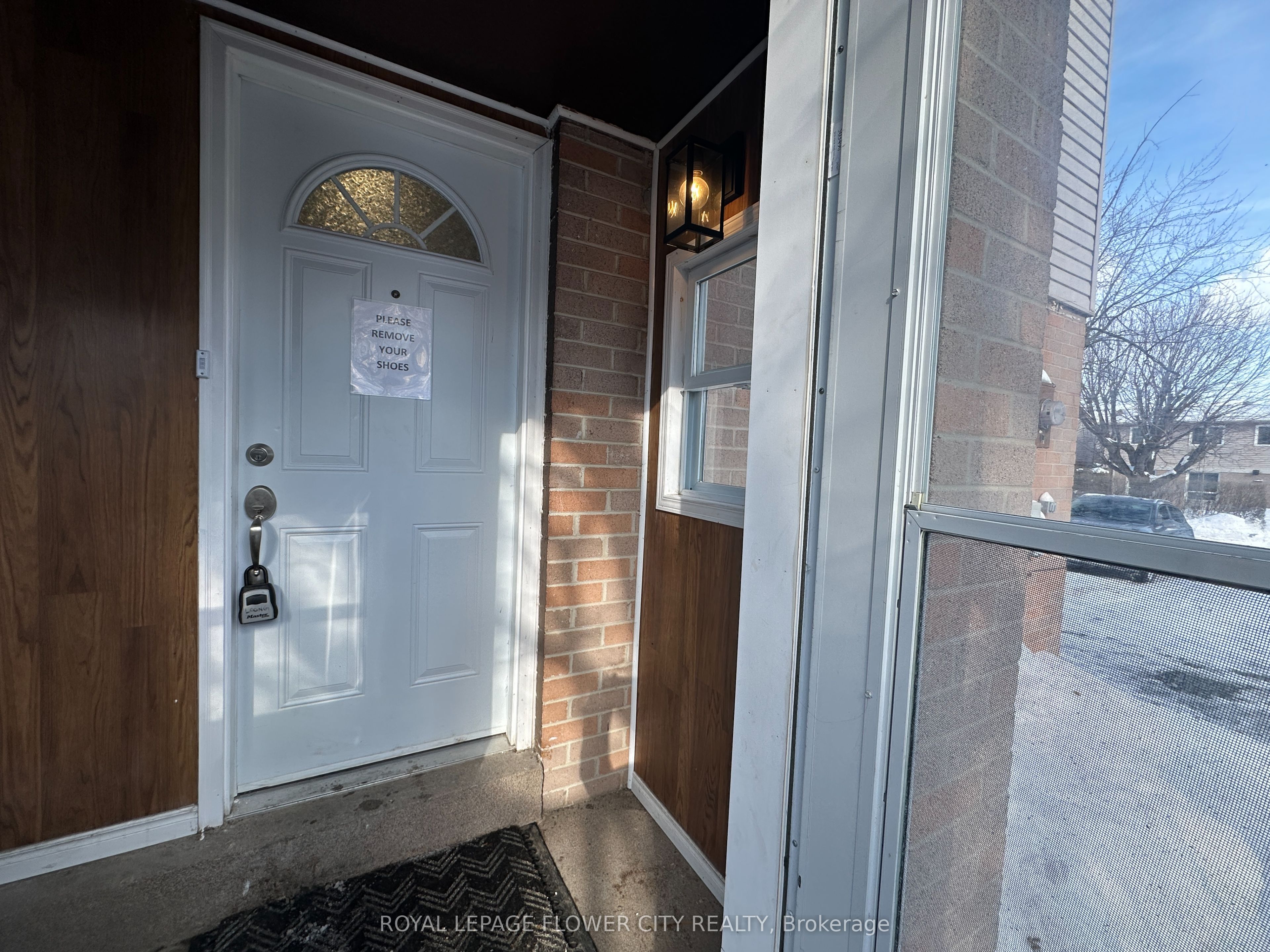 Additional image 4 of 52 Grand Valley Drive, Brampton, ON, L6S 2K9