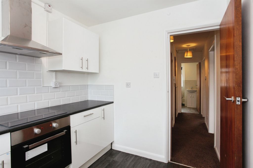 Additional image 6 of 1 bed flat for saleHazelhurst Road, Cardiff CF14